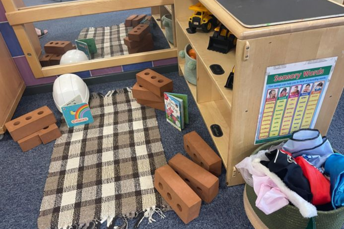 Construction role play area at Nurtured @ Balby nursery